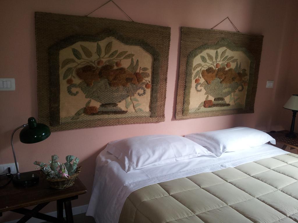 Bed and Breakfast Santa Igia - Country House Elmas Zimmer foto